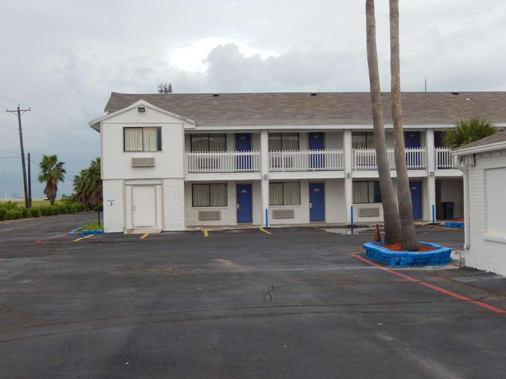 Motel 6 Portland Eksteriør billede