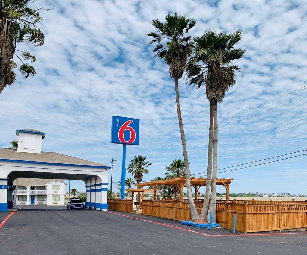 Motel 6 Portland Eksteriør billede